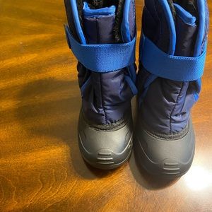 Toddler snow boots
